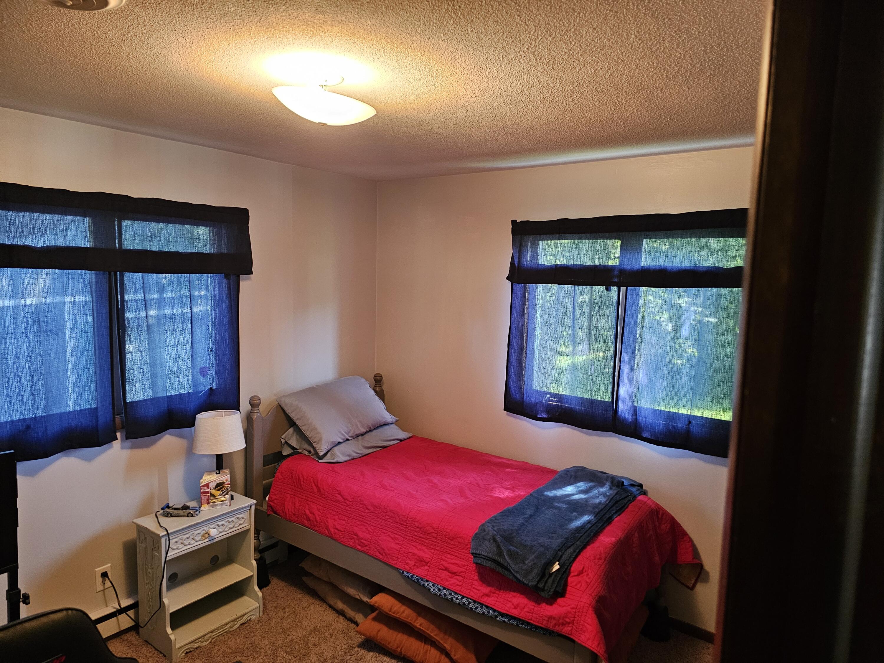 1605-1609 Pheasant Run Baroda, MI 49101 - Photo 10 of 23 2nd bedroom right