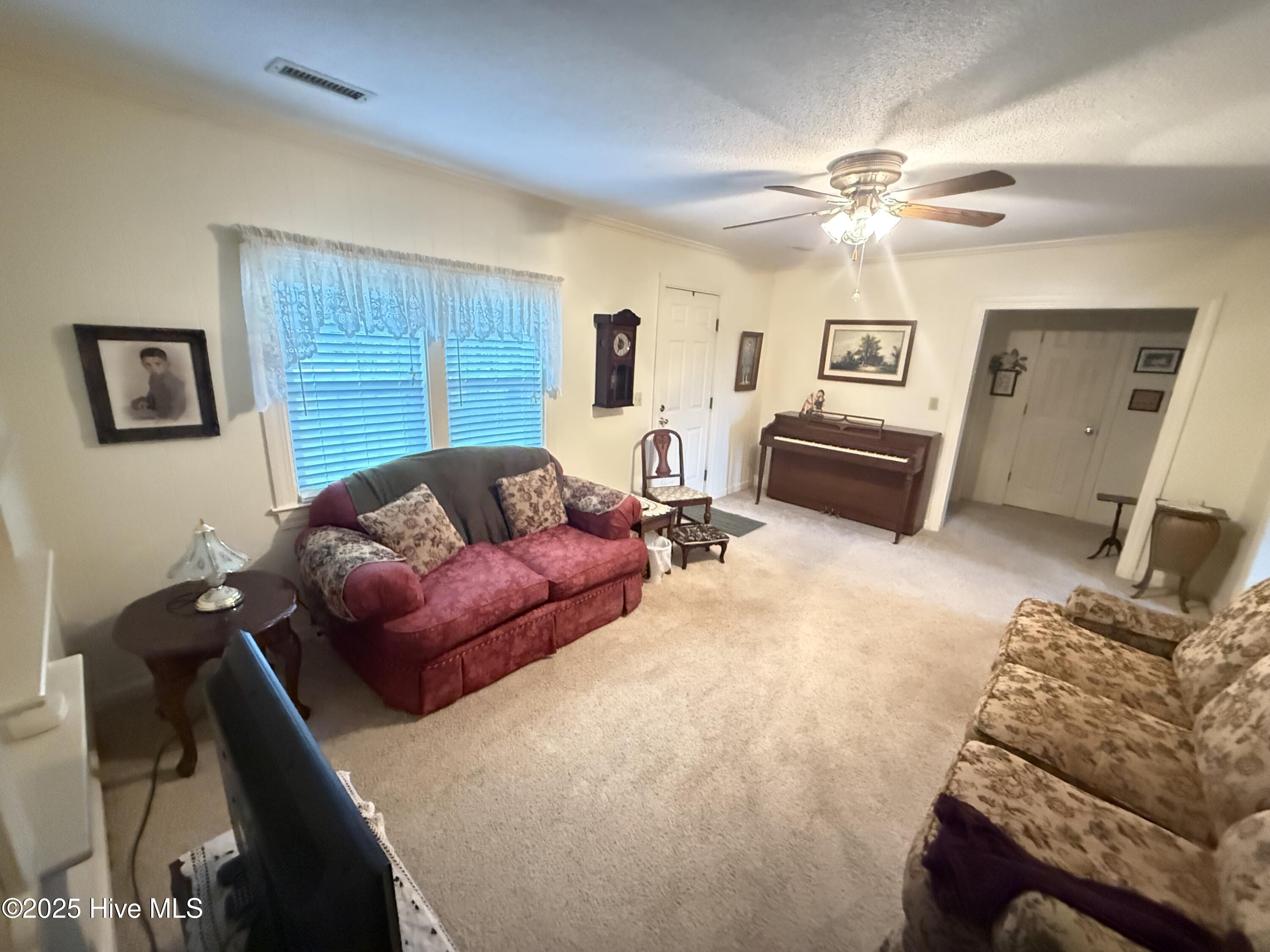 1148 Old Smith Chapel Road Mount Olive, NC 28365 - Photo 2 of 13 IMG_4574