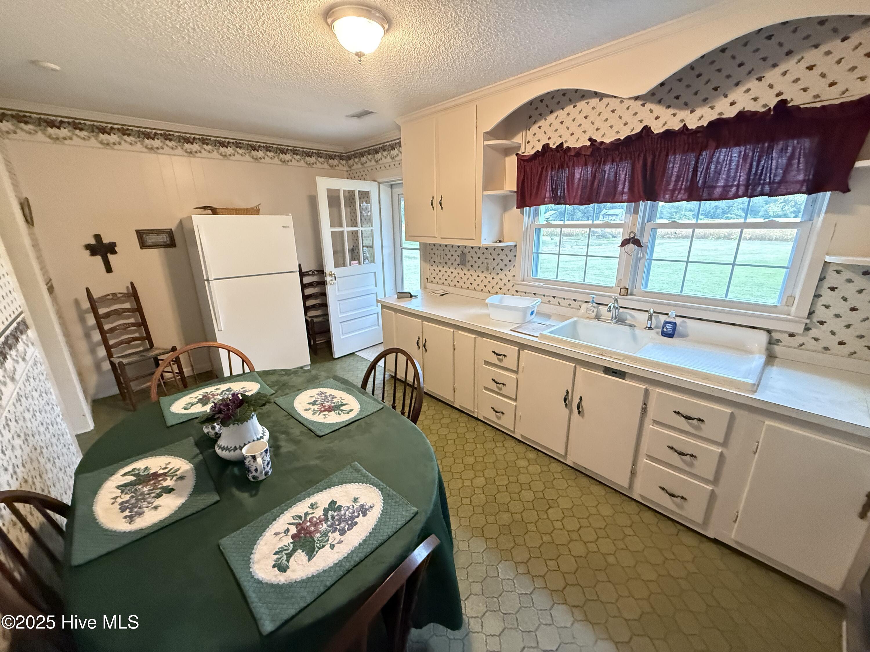 1148 Old Smith Chapel Road Mount Olive, NC 28365 - Photo 4 of 13 IMG_4578