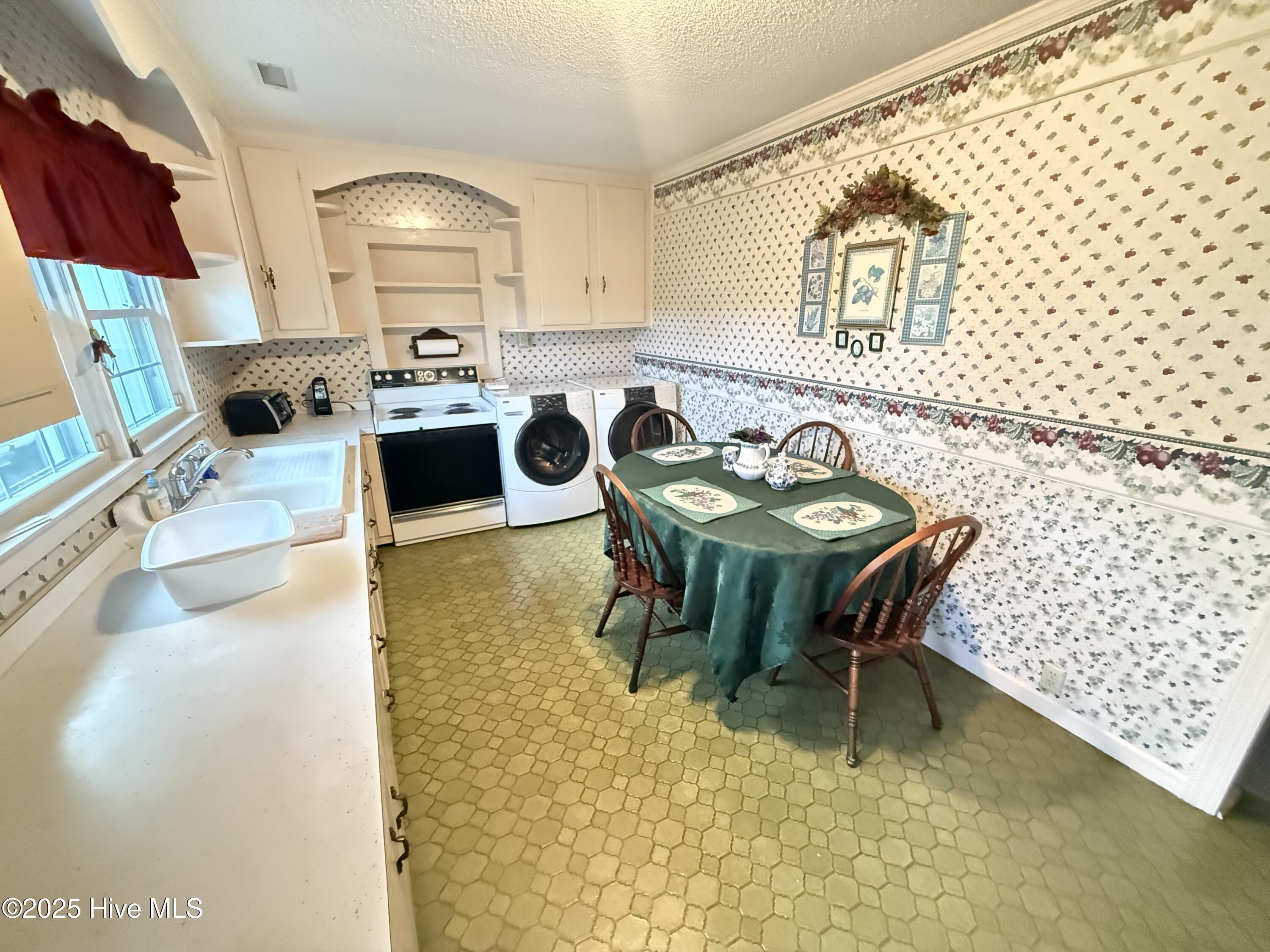 1148 Old Smith Chapel Road Mount Olive, NC 28365 - Photo 5 of 13 IMG_4577