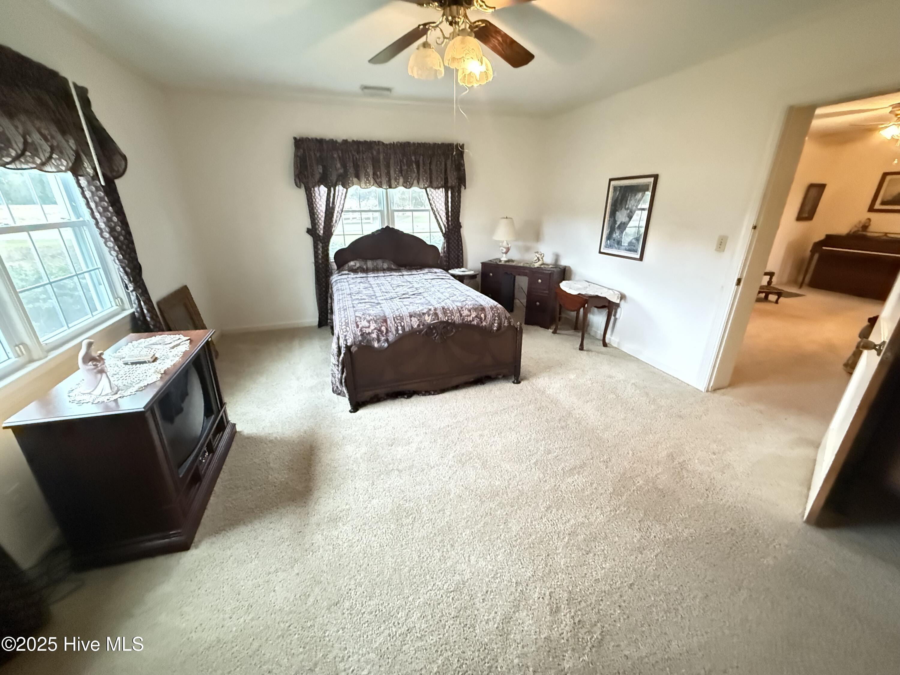 1148 Old Smith Chapel Road Mount Olive, NC 28365 - Photo 6 of 13 IMG_4576