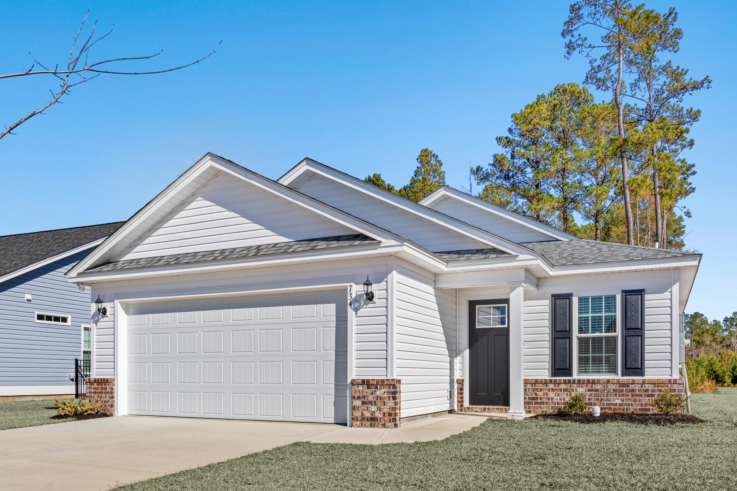 54 Bennington Court Georgetown, SC 29440 - Photo 2 of 28