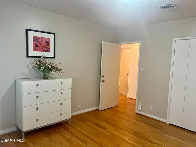 $739,000 | 1542 Riverside Drive, Unit G, Glendale, CA 91201