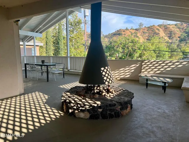 $739,000 | 1542 Riverside Drive, Unit G, Glendale, CA 91201