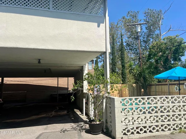 $739,000 | 1542 Riverside Drive, Unit G, Glendale, CA 91201