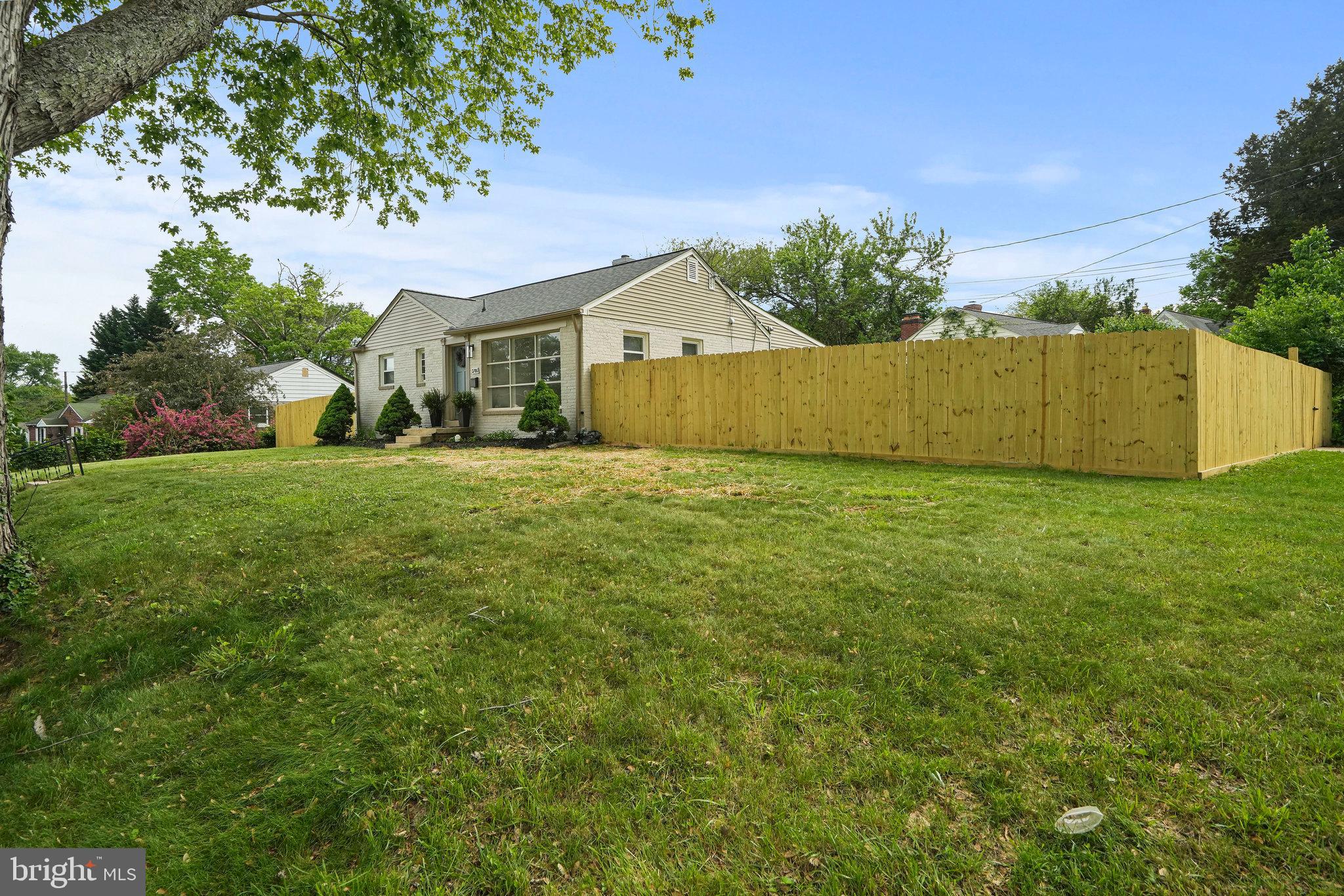3706 Carey Street Silver Spring, MD 20902 - Photo 2 of 31 Fenced in yard