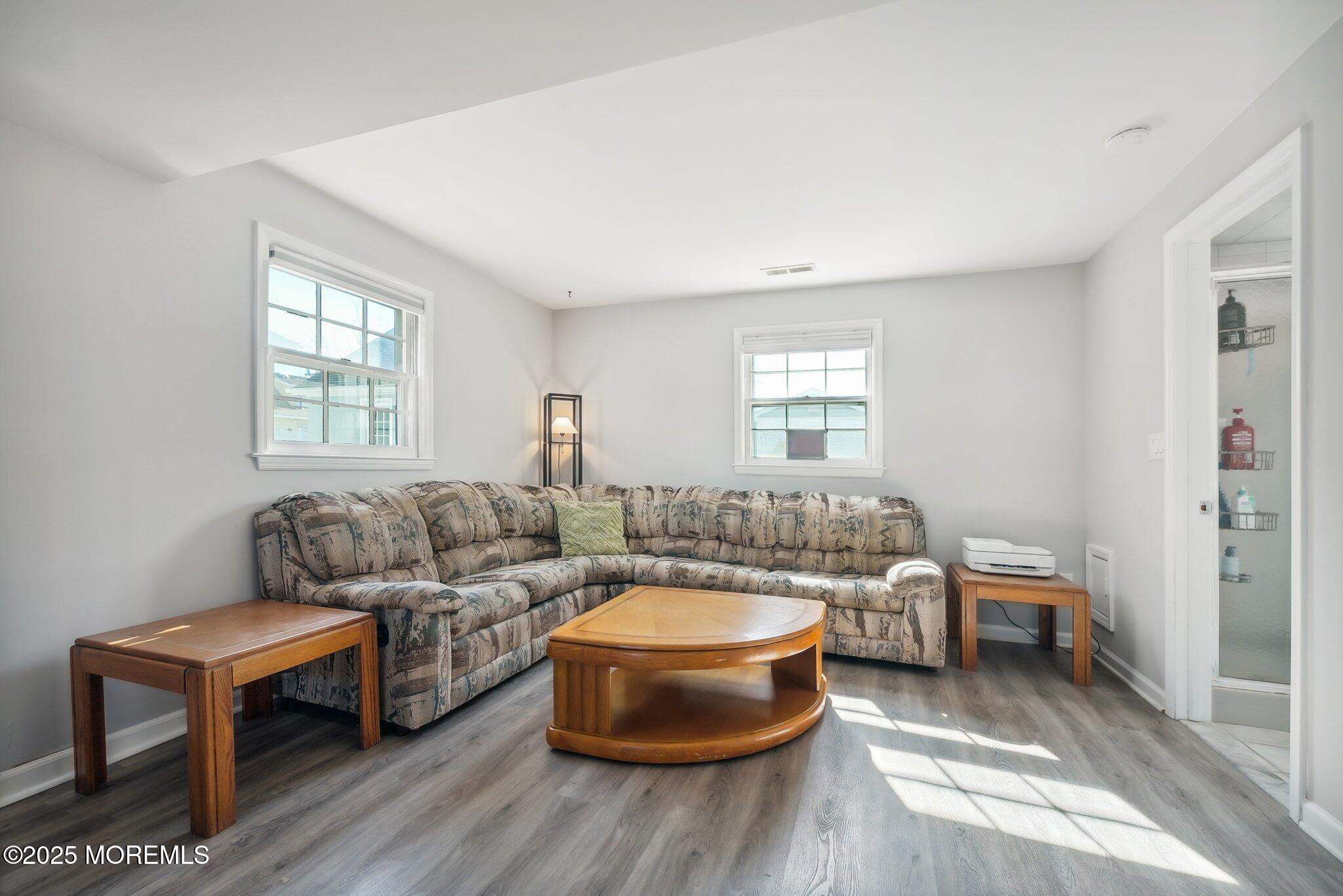 202 Yale Avenue, Unit WINTER MONTHLY RENTAL Point Pleasant Beach, NJ 08742 - Photo 13 of 17 27-web-or-mls-VMD025