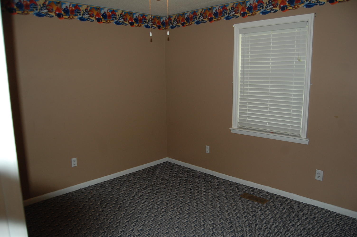 56 View Street Kimball, TN 37347 - Photo 28 of 37 56 View St. - Spring Photo's 028.JPG