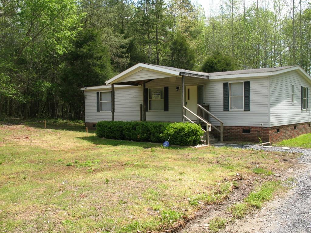 852 Stateline Road Clover, SC 29710 - Photo 1 of 20 Gallery Image 1