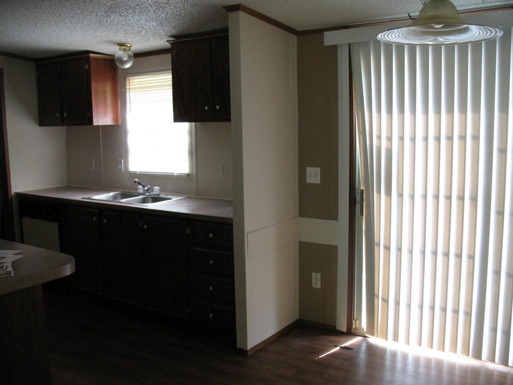 852 Stateline Road Clover, SC 29710 - Photo 12 of 20 Gallery Image 12