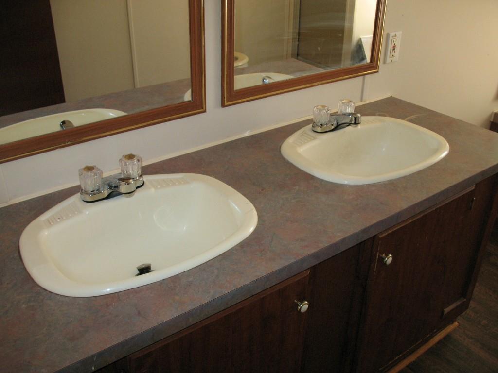 852 Stateline Road Clover, SC 29710 - Photo 16 of 20 Gallery Image 16