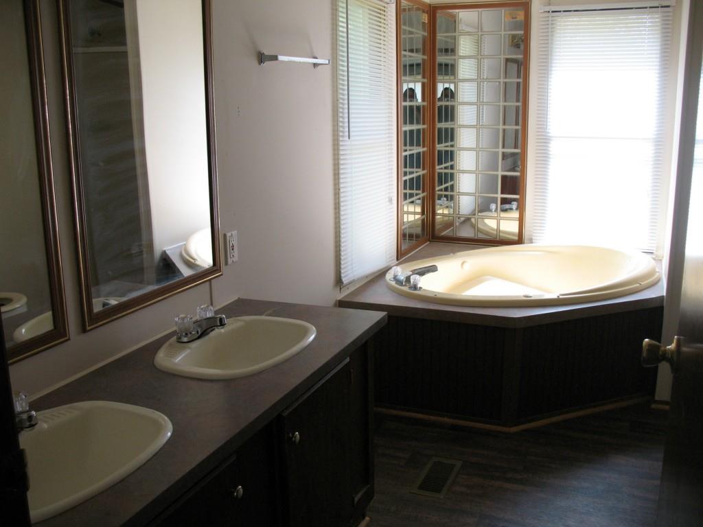 852 Stateline Road Clover, SC 29710 - Photo 17 of 20 Gallery Image 17