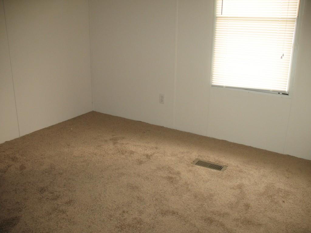 852 Stateline Road Clover, SC 29710 - Photo 6 of 20 Gallery Image 6