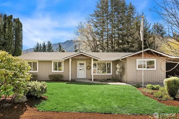 $775,000 | 12319 415th Avenue Southeast, North Bend, WA 98045