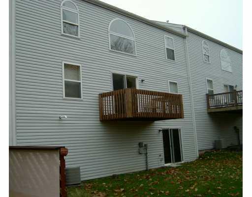1160 Old Farm Road Lawrence, PA 15055 - Photo 8 of 8 Patio/Deck.