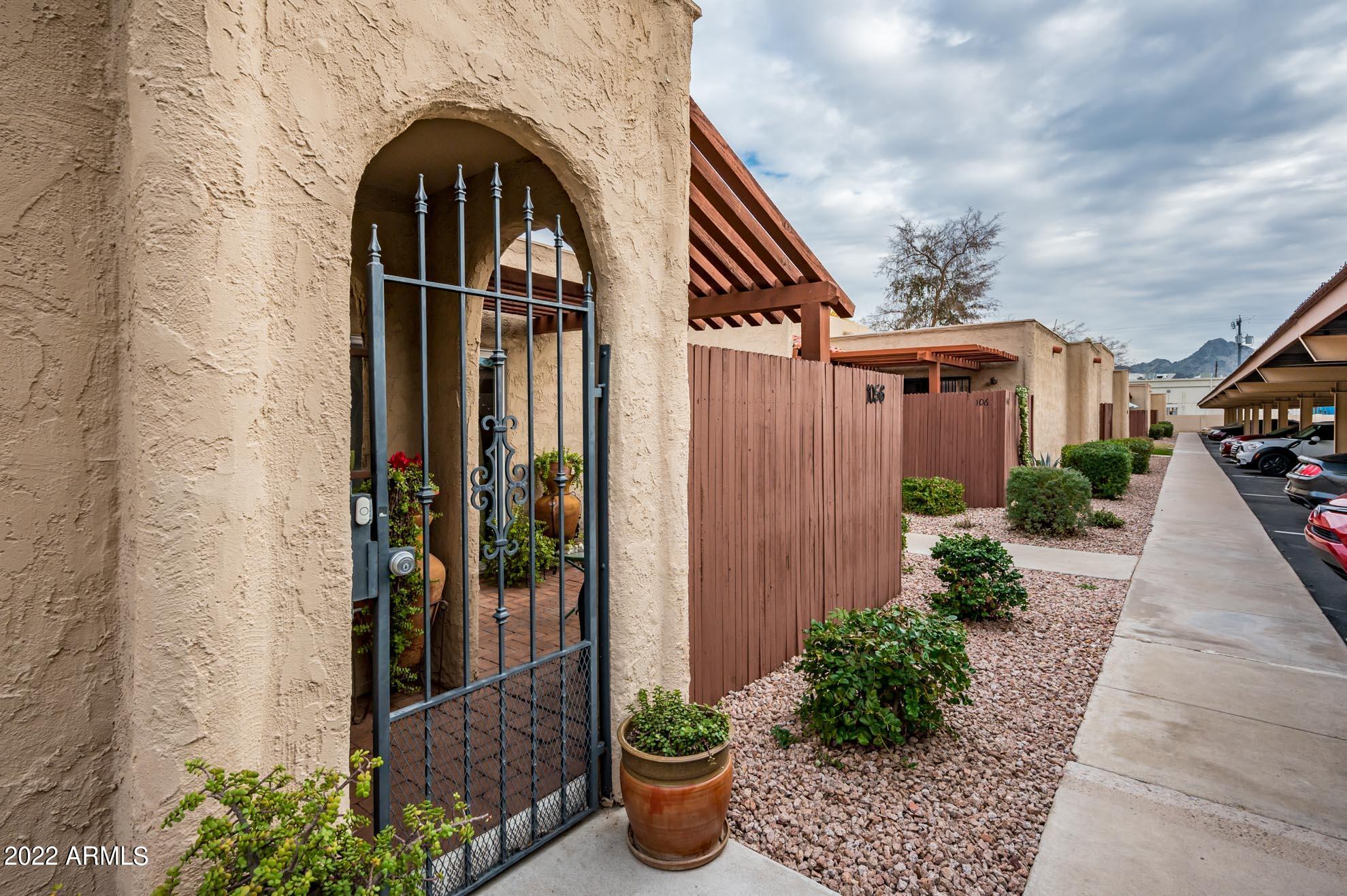 1056 East Pueblo Road Phoenix, AZ 85020 - Photo 17 of 18 1056 E Pueblo Rd - MLS-4