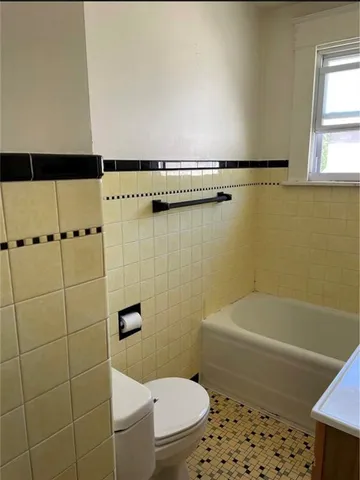 $150,000 | 406 Harrison Avenue, Jeannette, PA 15644