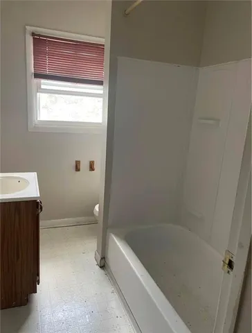 $150,000 | 406 Harrison Avenue, Jeannette, PA 15644