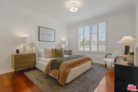 $1,299,000 | 107 North Swall Drive, Unit 303, Los Angeles, CA 90048