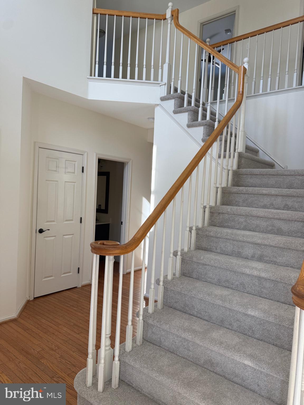 3009 Timothy Trail Audubon, PA 19403 - Photo 5 of 35 2 Story Foyer