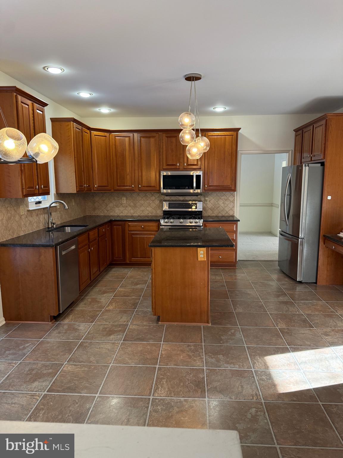 3009 Timothy Trail Audubon, PA 19403 - Photo 10 of 35 Kitchen