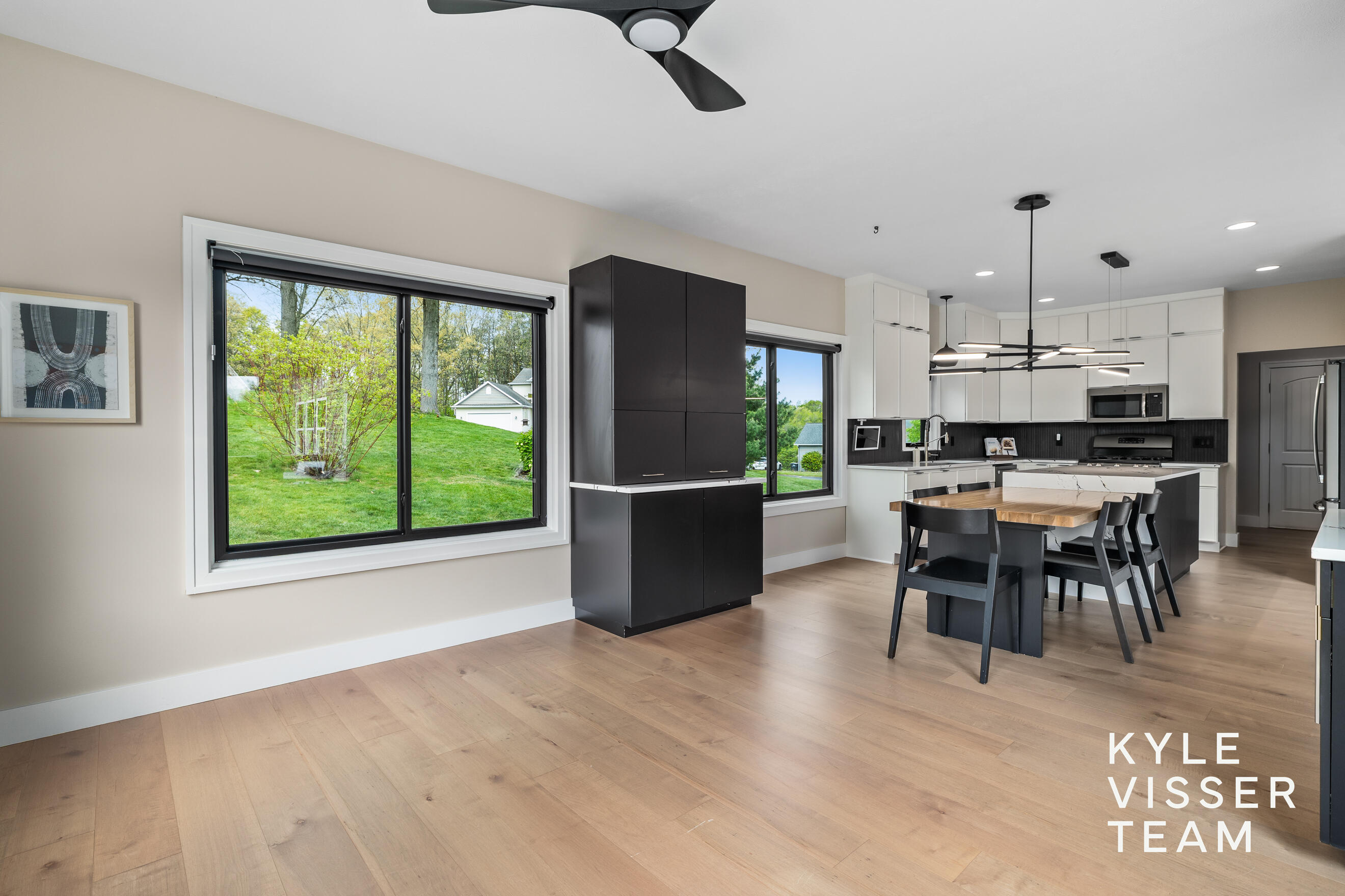 4069 Amazon Drive Lowell, MI 49331 - Photo 24 of 64 Dining Area