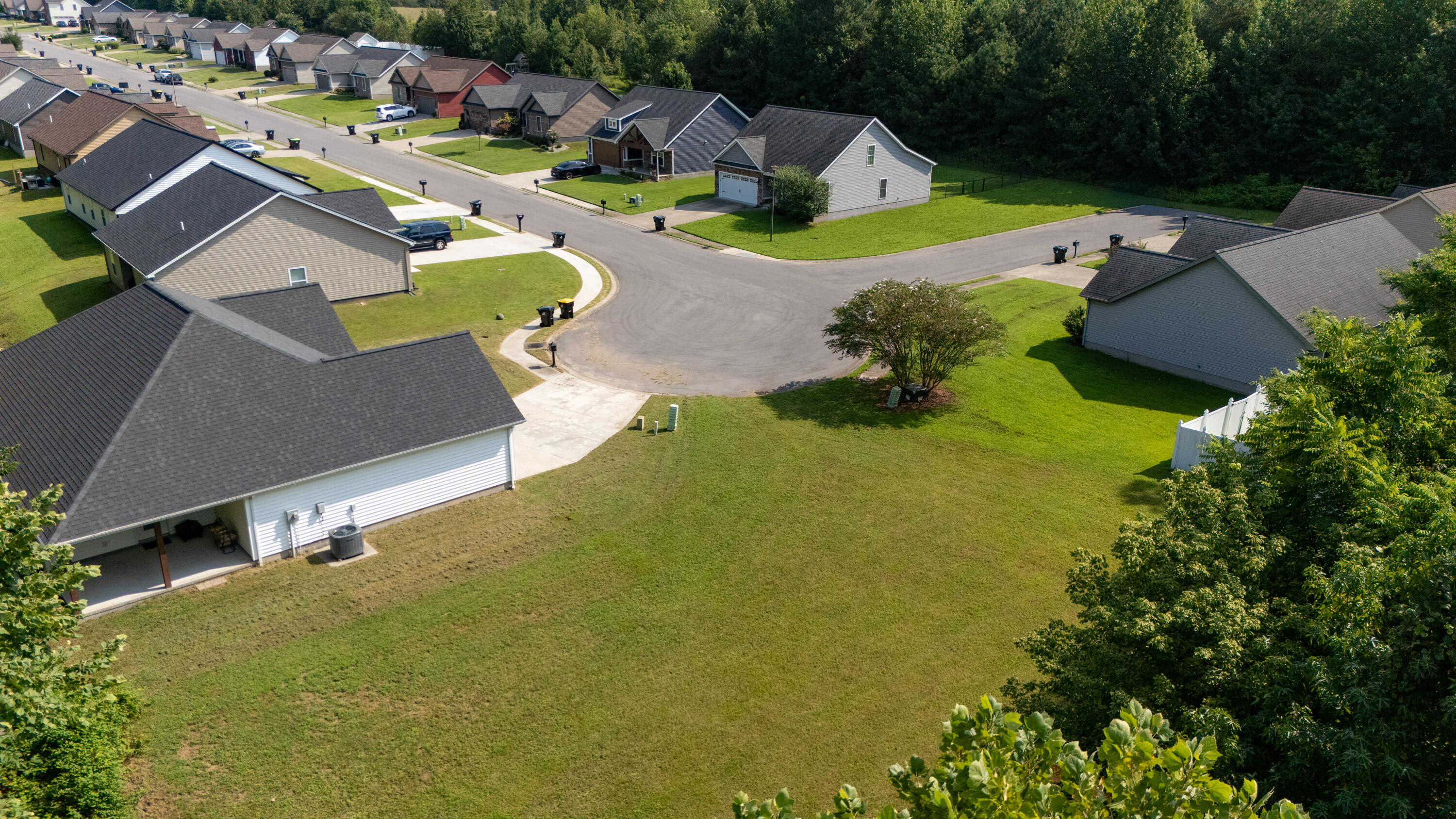 1826 South Doran Road Murray, KY 42071 - Photo 8 of 11 doran-2