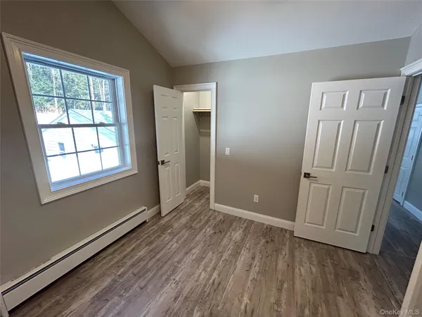 $2,300 | 135 Gale Road, Unit UPSTAIRS, Mongaup Valley, NY 12762