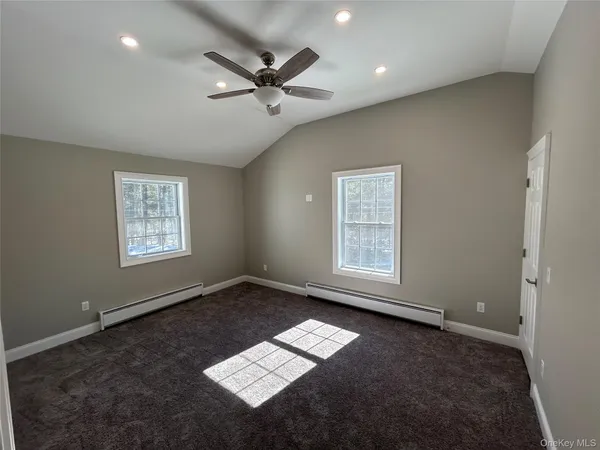 $2,300 | 135 Gale Road, Unit UPSTAIRS, Mongaup Valley, NY 12762