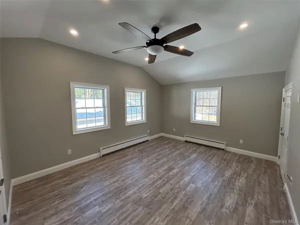 $2,300 | 135 Gale Road, Unit UPSTAIRS, Mongaup Valley, NY 12762