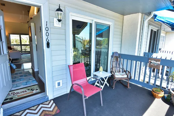 $199,900 | 1555 Northeast Beacon Drive, Unit 1006, Jensen Beach, FL 34957