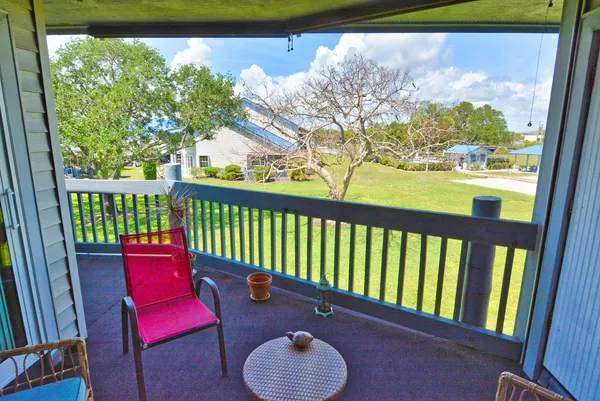 $199,900 | 1555 Northeast Beacon Drive, Unit 1006, Jensen Beach, FL 34957