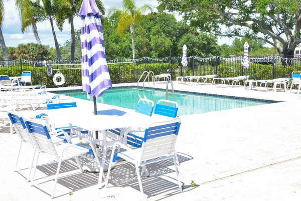 $199,900 | 1555 Northeast Beacon Drive, Unit 1006, Jensen Beach, FL 34957