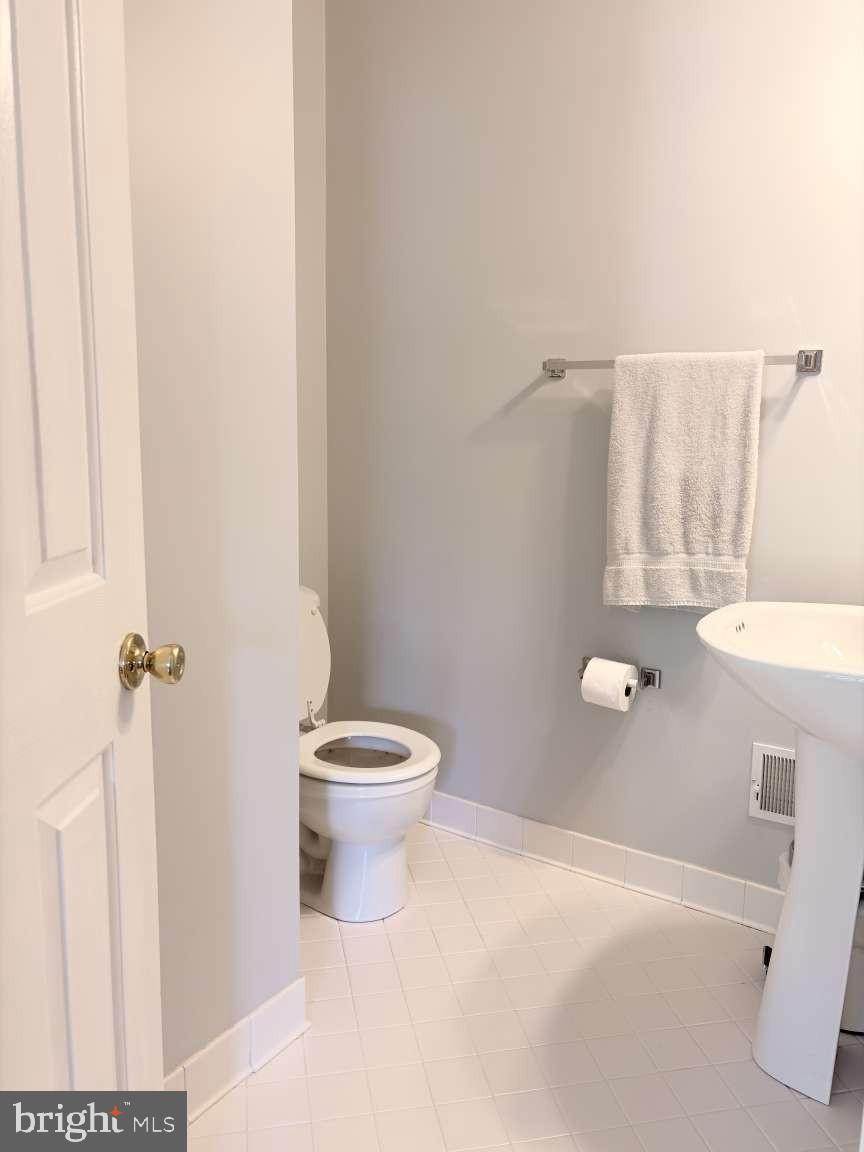 14514 Bubbling Spring Road Boyds, MD 20841 - Photo 9 of 25