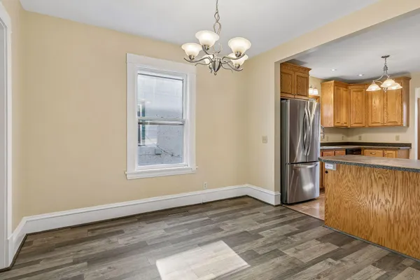 $300,000 | 607 Simpson Street, St. Paul, MN 55104