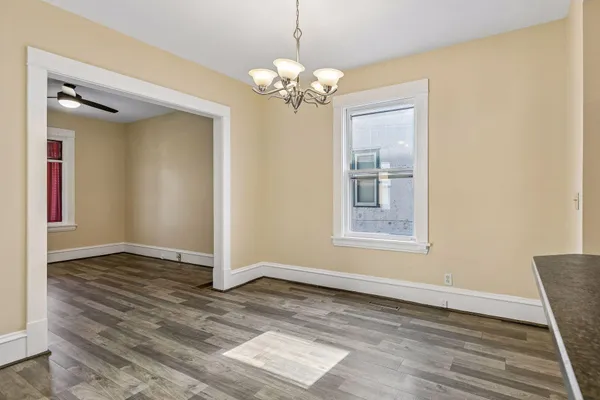 $300,000 | 607 Simpson Street, St. Paul, MN 55104