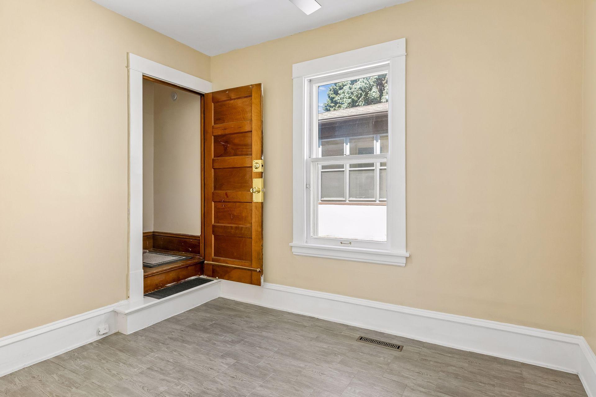 607 Simpson Street St. Paul, MN 55104 - Photo 20 of 43