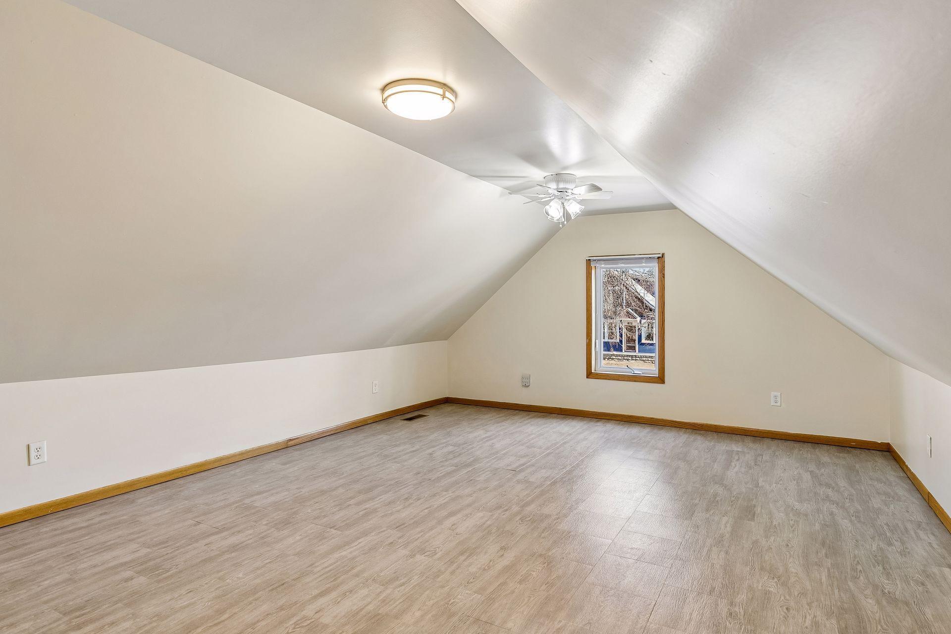 607 Simpson Street St. Paul, MN 55104 - Photo 23 of 43