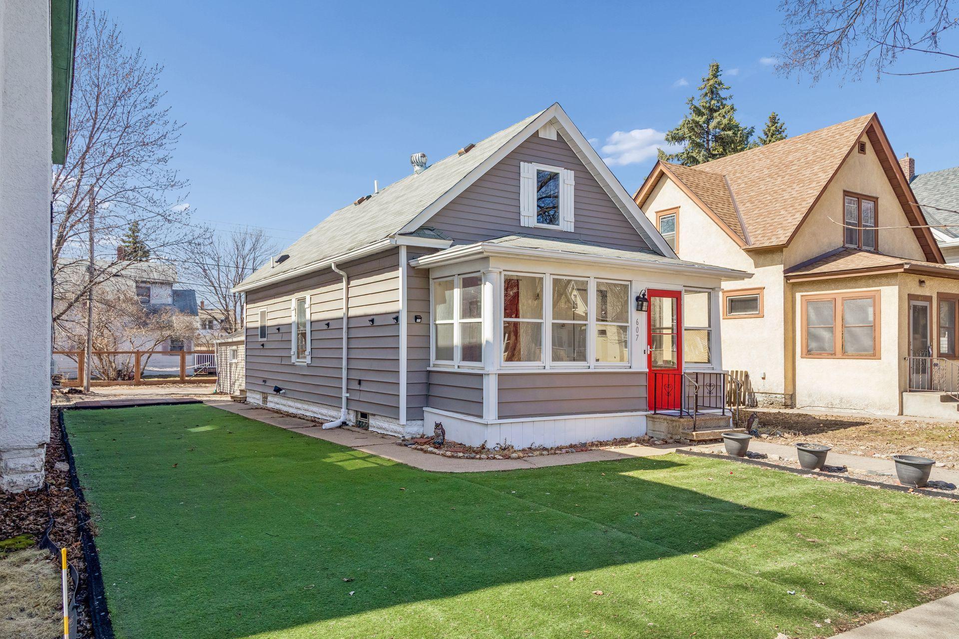 607 Simpson Street St. Paul, MN 55104 - Photo 31 of 43