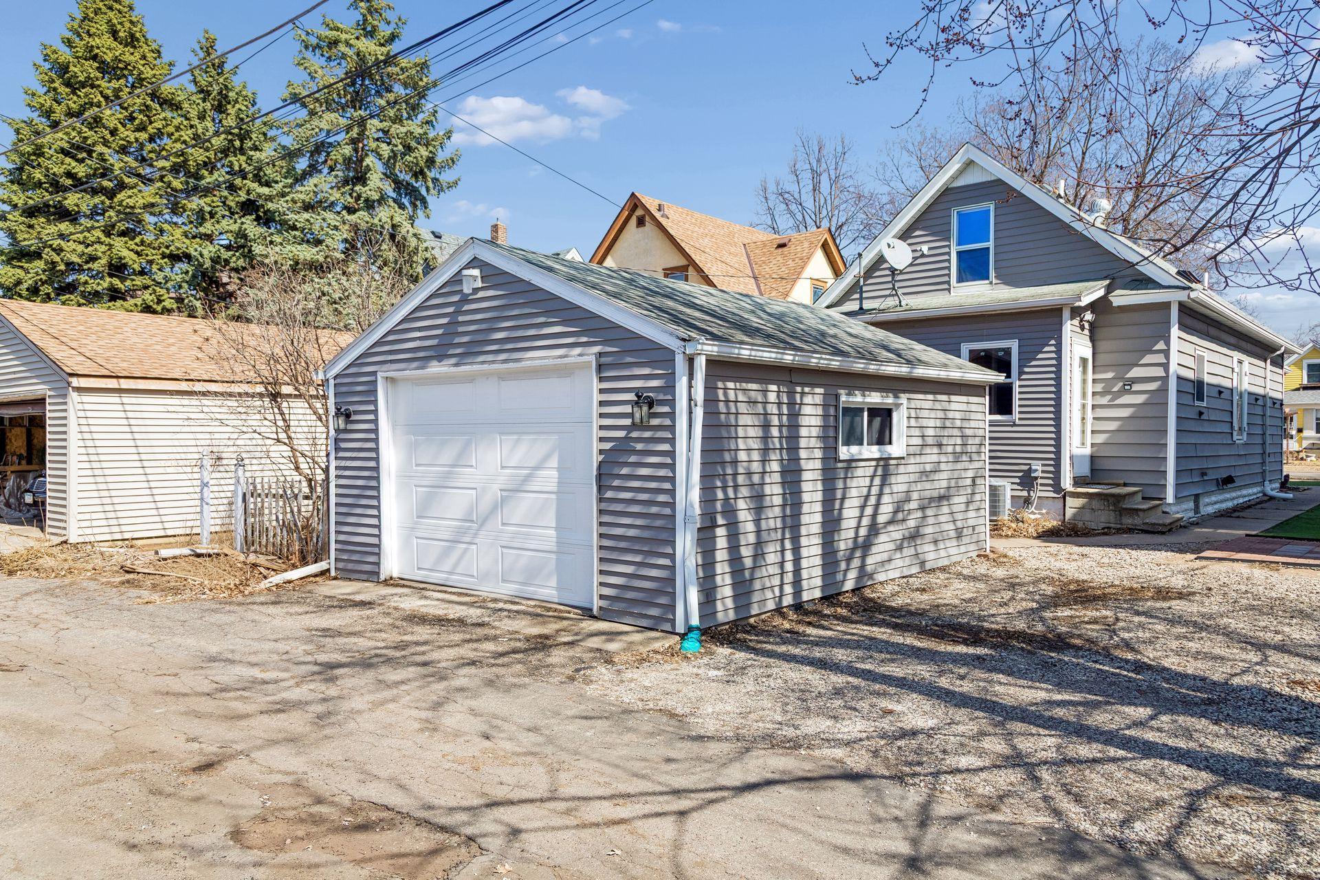 607 Simpson Street St. Paul, MN 55104 - Photo 36 of 43