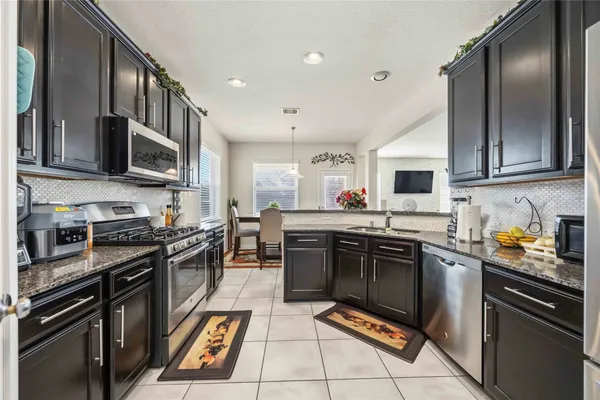 $2,600 | 26943 Churchill Gate Lane, Katy, TX 77494