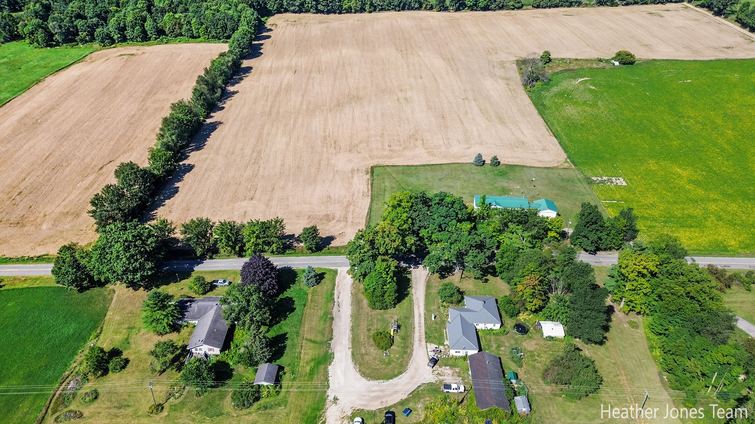 3349 North Pine Grove Road Edmore, MI 48829 - Photo 28 of 31 DJI_0063