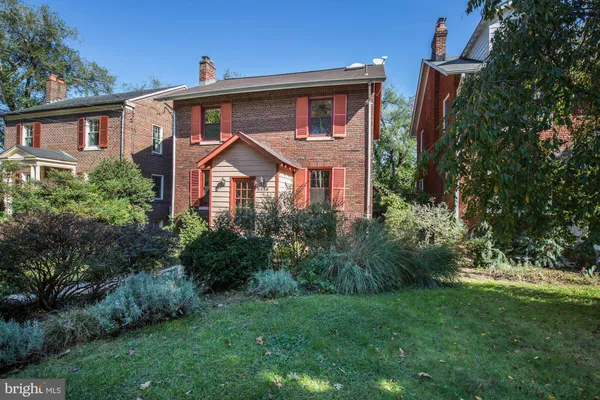 $5,500 | 5539 30th Place Northwest, Washington, DC 20015