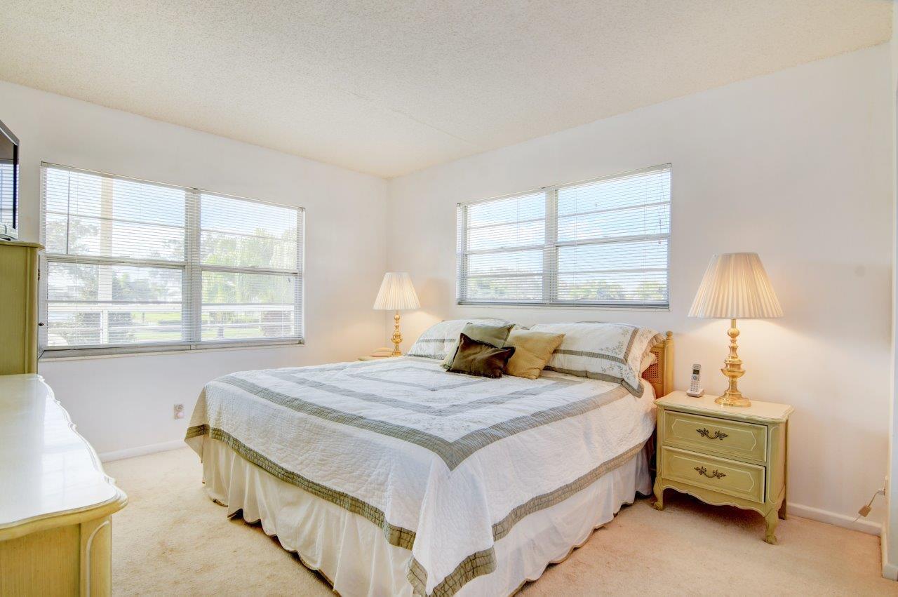 103 Suffolk C, Unit 103C Boca Raton, FL 33434 - Photo 7 of 17 MASTER BEDROOM WITH BATH