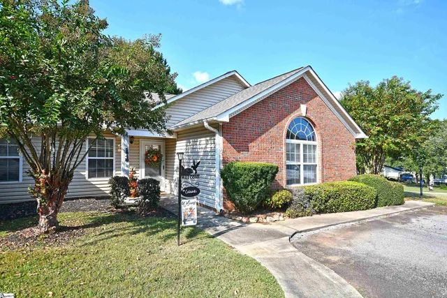 $217,672 | 104 B Reef Court, Easley, SC 29642