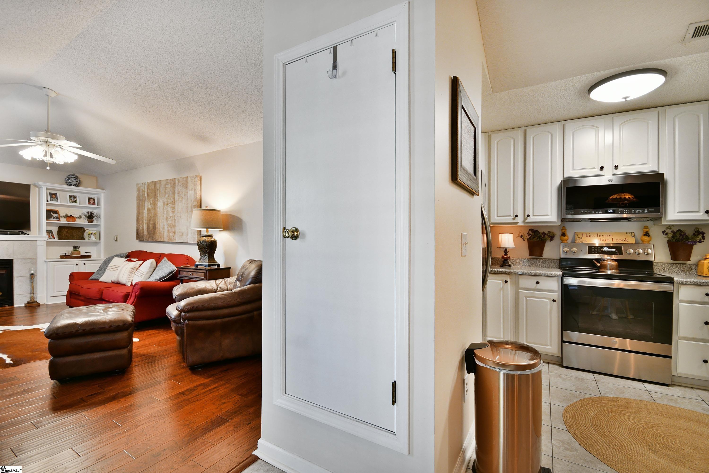 104 B Reef Court Easley, SC 29642 - Photo 25 of 34