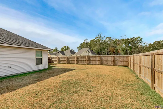 $225,000 | 13505 Raghorn Avenue, Denham Springs, LA 70726