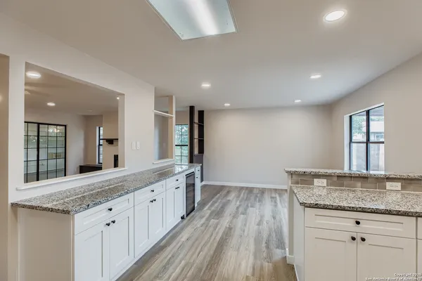 $2,100 | 520 Marilyn Drive, Schertz, TX 78154