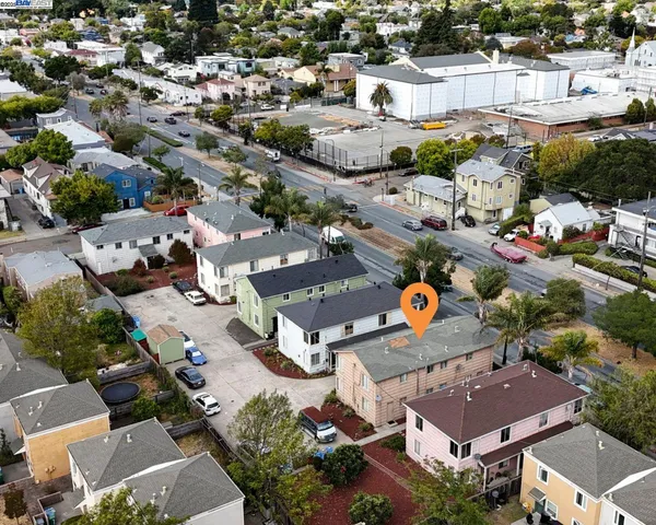 $1,085,000 | 2782 Sacramento Street, Berkeley, CA 94702