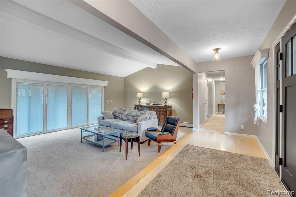 3080 South Lake George Road Dryden, MI 48428 - Photo 5 of 40